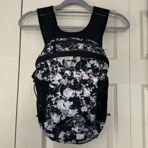 Lululemon backpack